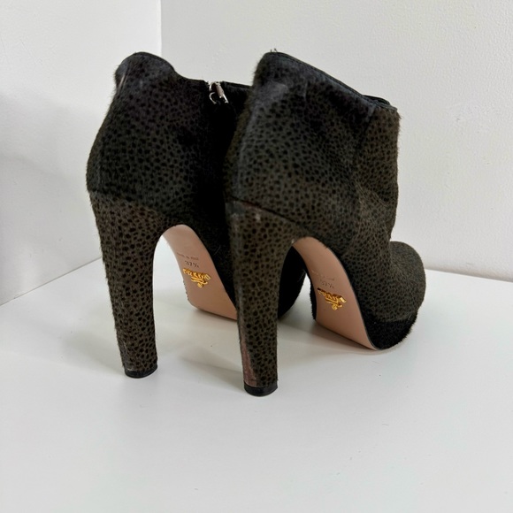 Prada Milano Italy Platform Heels - Picture 6 of 12